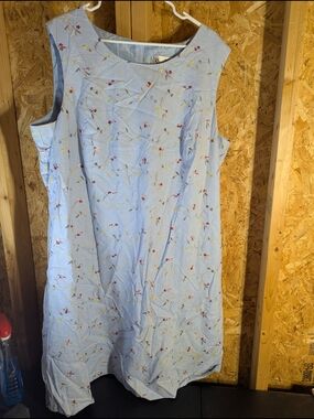 Light Blue Floral Sleeveless Shift Dress